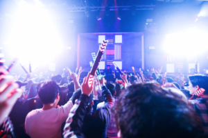 WARP（ワープ新宿）ナンパレポ！女性比率の高さに驚愕！