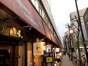 新橋のナンパスポット１２選！声掛けトーク例も紹介